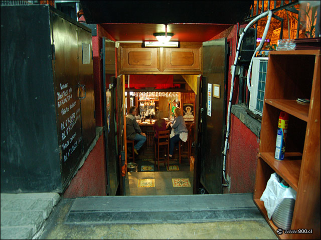 Taberna Underground de Bienvenida - The Black Rock Pub