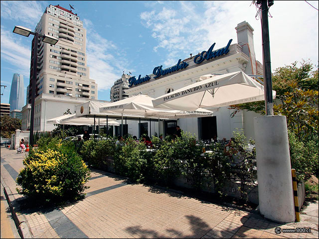 Nueva fachada del restaurante Palacio Danubio Azul - Palacio Danubio Azul (PDA)