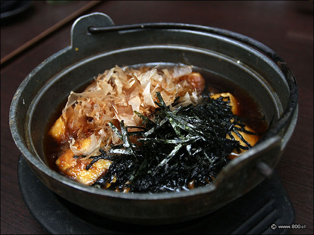 Agedashi Tofu, sopa de Tofu frito con escamas de bonito y nori  - Ichiban