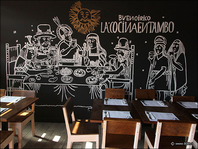 Detalle de un mural interior - Tambo Patio Bellavista