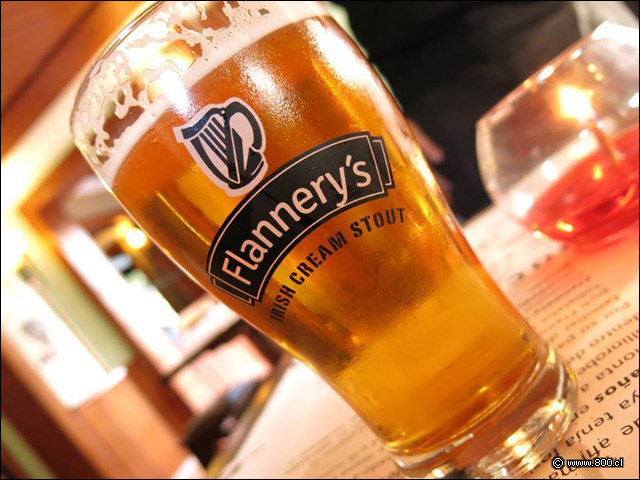 Cerveza Local - Flannerys Beer House - Tobalaba