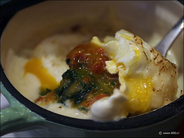 El sabroso y cremoso huevo pochado de Pomeriggio - Pomeriggio Bistr