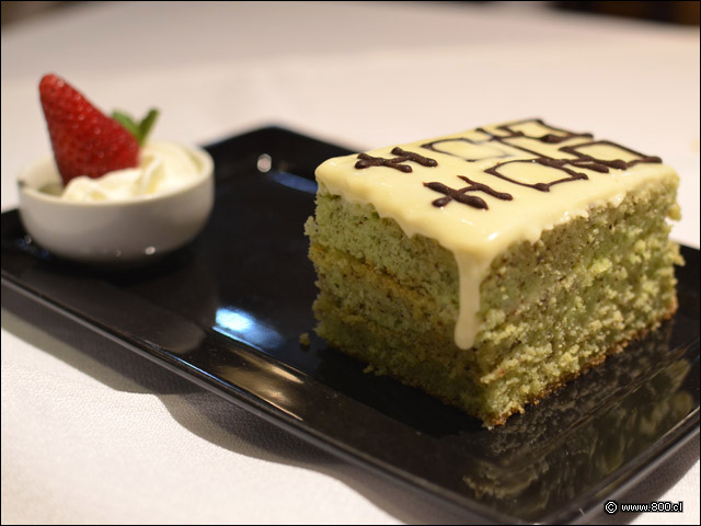 Torta de te Verde con chocolate blanco  - Palacio Danubio Azul (PDA)