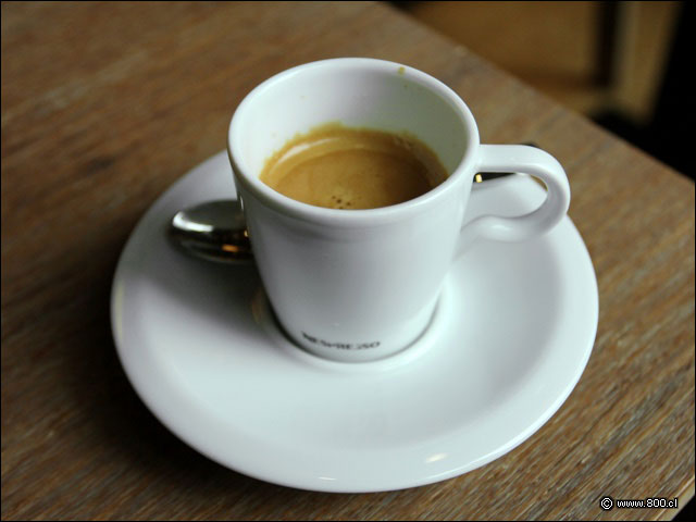 Caf Espresso - Karai W Santiago