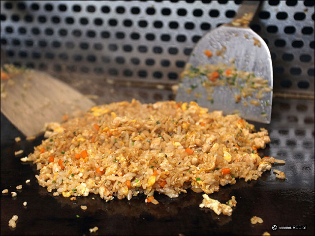 El Arroz frito en Teppanyaki - Sabor y Aroma