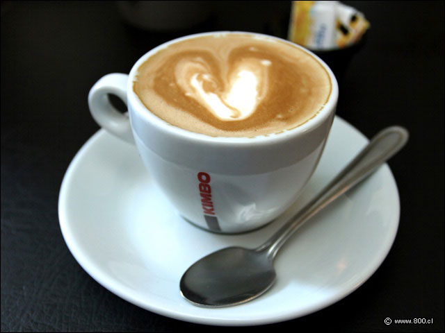 Latte con Caf Kimbo - Carrer Nou