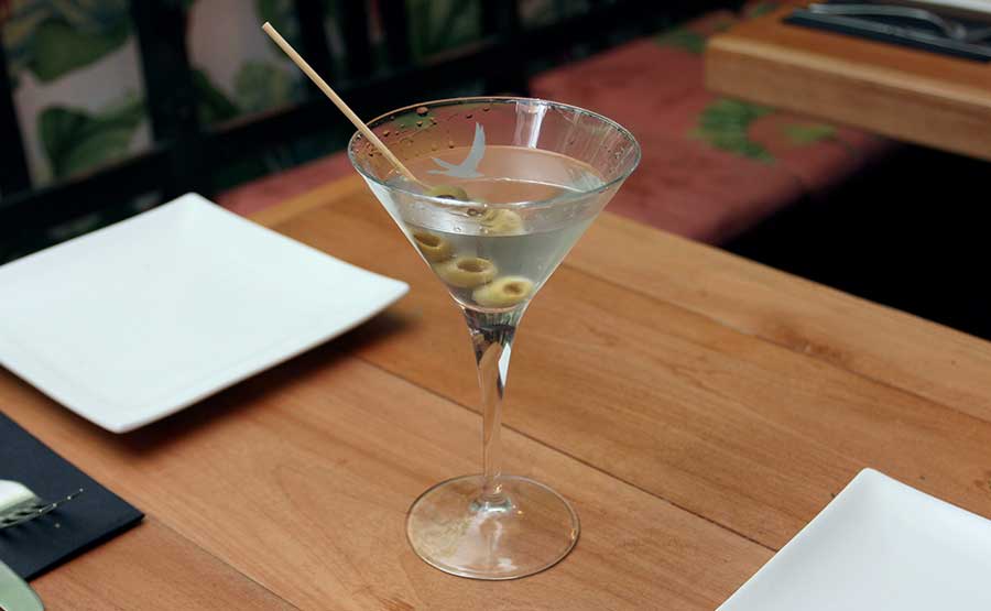 Vodka Martini Dry . - Vietnam Discovery (Vitacura)
