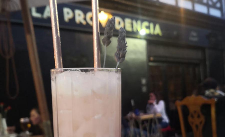 Cocktail Lavanda Colada - Bar La Providencia