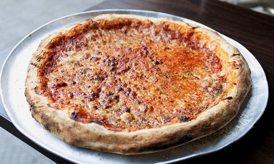 Pizza Plain entera - Dannys New York Style Pizza