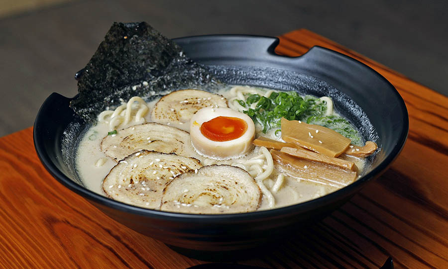 Tonkatsu Ramen en caldo de pollo - Oishi