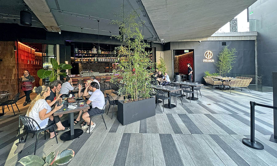 El espacio de terraza de Prima Bar en el -1 de CV Galera