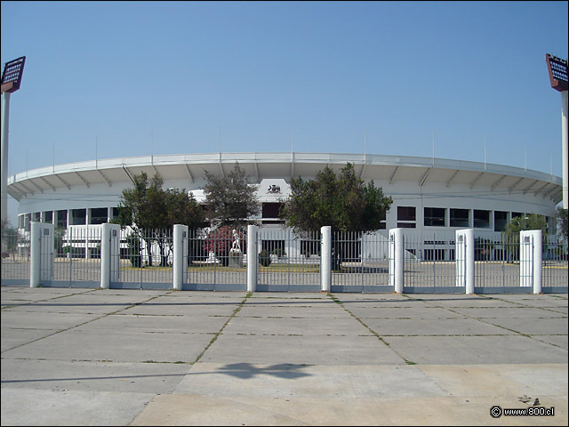 Fachada - Estadio Nacional