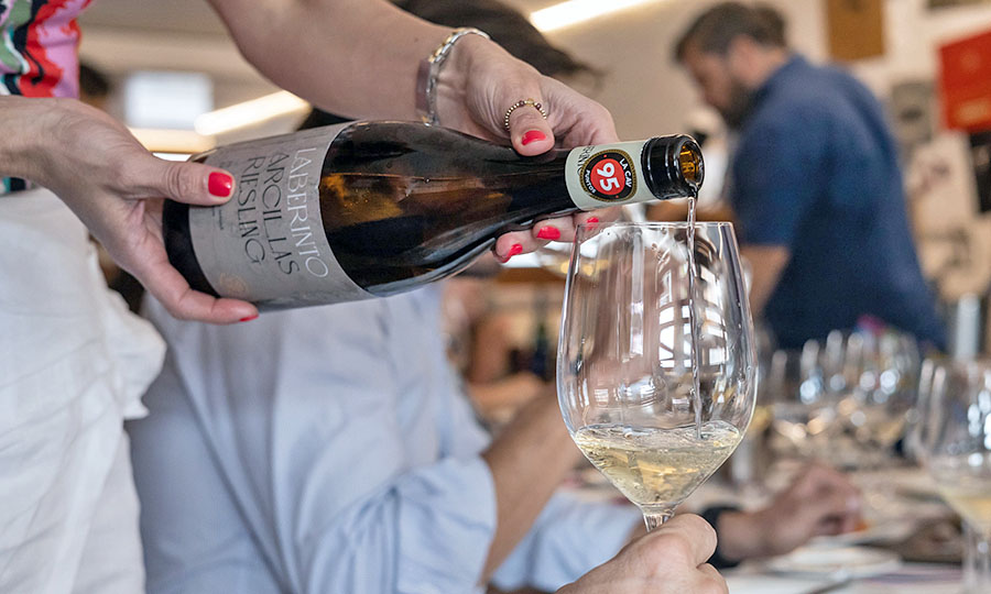 Vino degustado en el evento de lanzamiento de la Guía Mesa de Cata 2024 en Baco