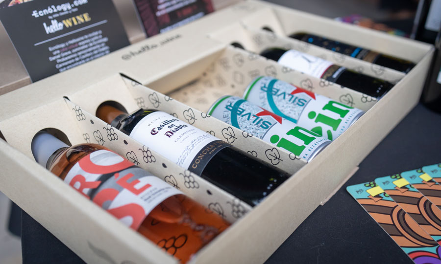 Caja de la suscripcin de Hello Wine