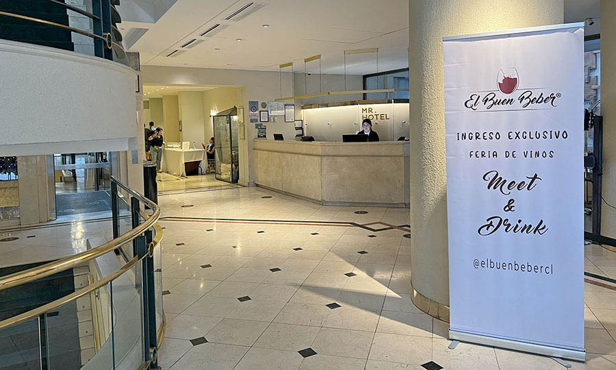 El acceso a la feria de vino Meet and Drink navidad 2024