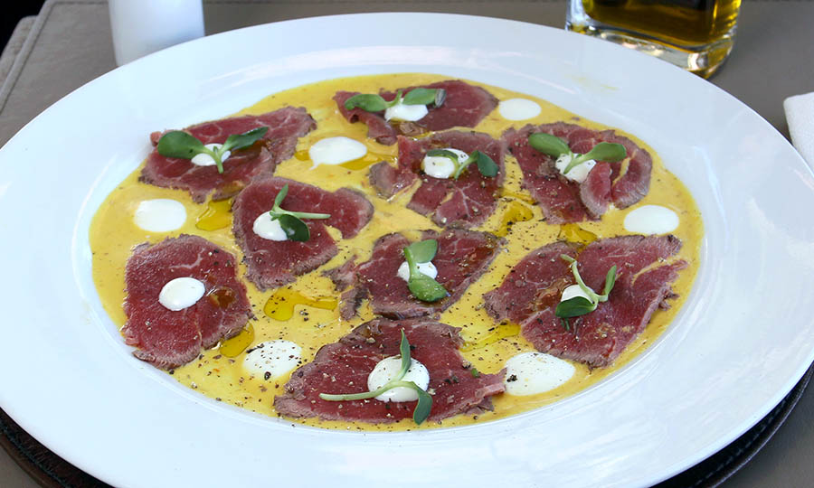 Tiradito de res - Giratorio