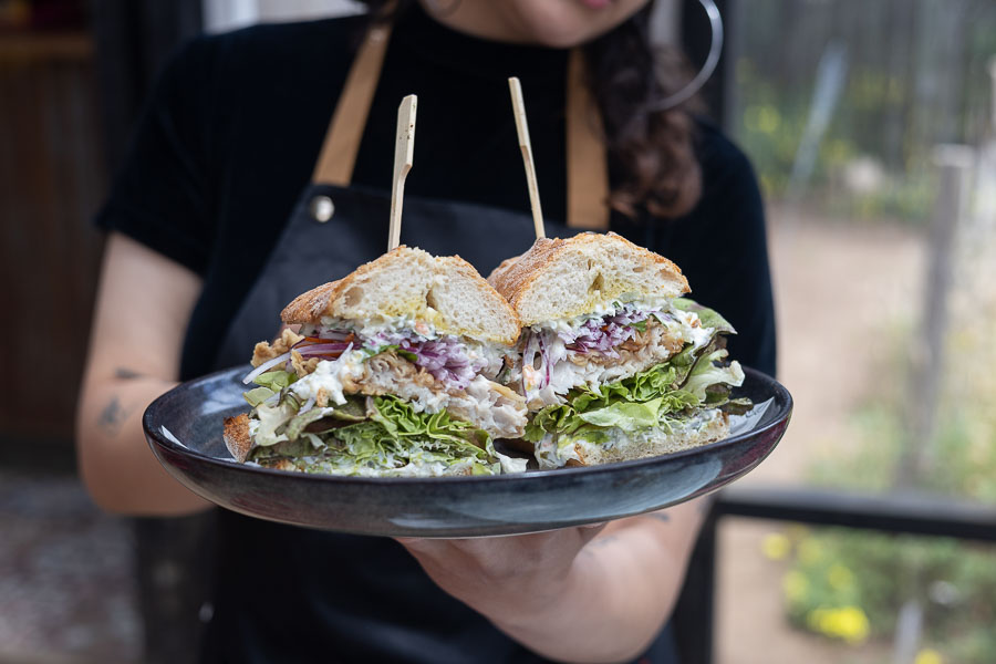 Gran Sandwich de Pescado - Patio Lagunita