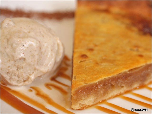 Detalle de Torta de Az�car y helado de Harina Tostada - Les Comperes