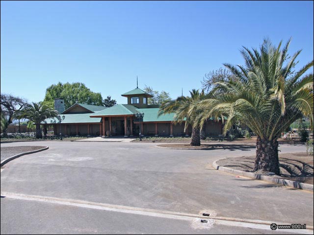 Entrada desde la carretera a Entre Rios