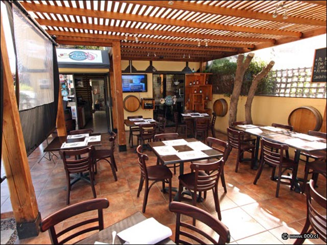 Mesas de la terraza - Cevichela (Vitacura)