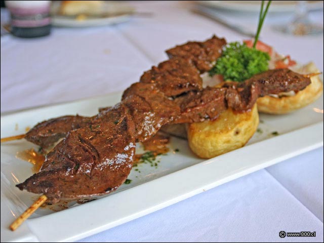 Anticuchos de Corazn del Restaurante Brisas del Mar