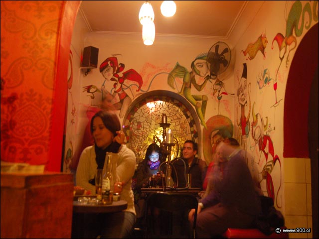 Ambiente Interior en Hookah Troopah - Hookah Troopa - Barrio Lastarria