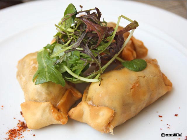 Empanaditas de mechada y queso gouda - Mulato Restaurant
