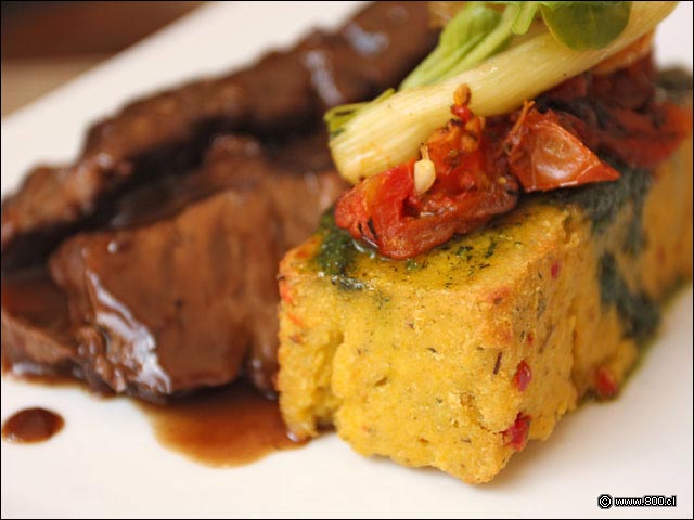 Sobre costilla braseada con chuchoca - Mulato Restaurant