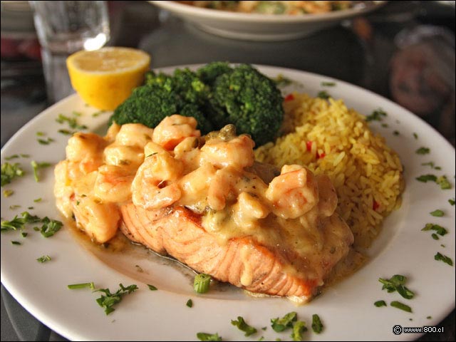 Shrimp & Salmon Piccata - Tony Romas (Parque Arauco)