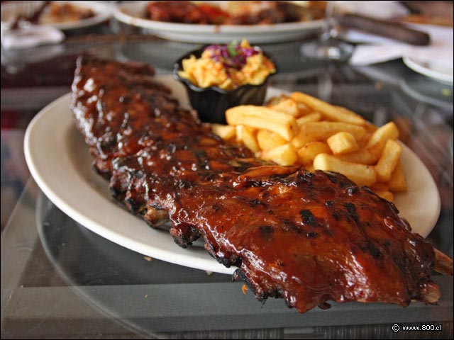 La ran porcn de St. Louis Ribs - Tony Romas (Parque Arauco)