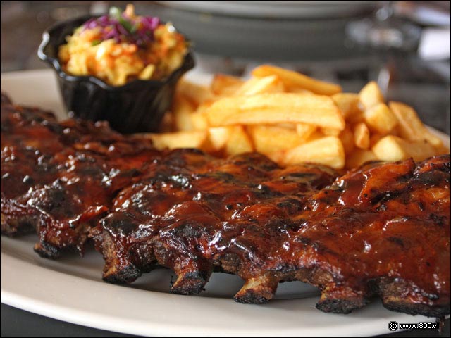 Acercamiento de St. Louis Ribs - Tony Romas (Parque Arauco)