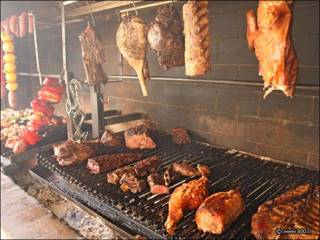 Variedad de cortes a la parrilla