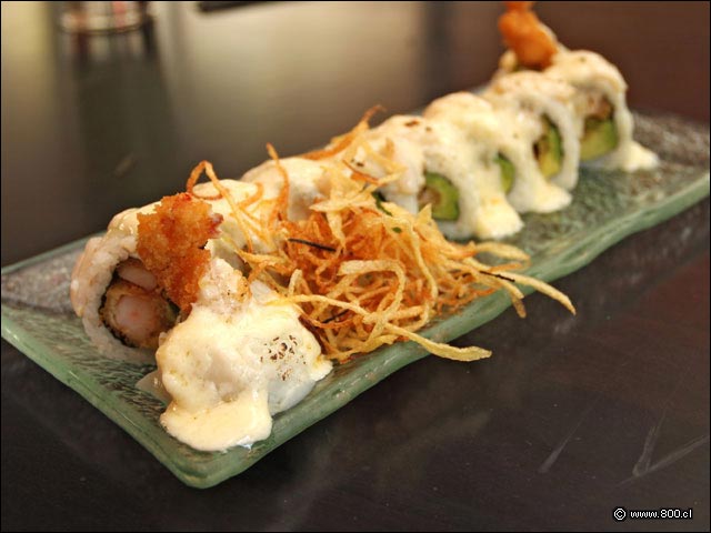 Otra vista de Parmesano Roll - Tempura - Parque Arauco