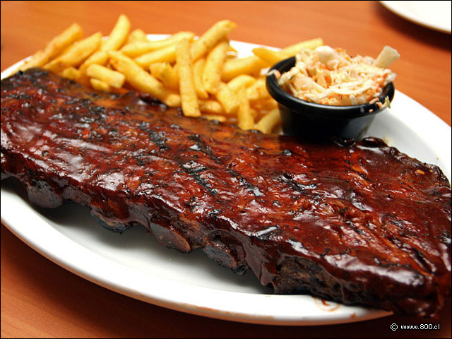 Costillas BBQ, costillas de cerdo baadas en salsa BBQ