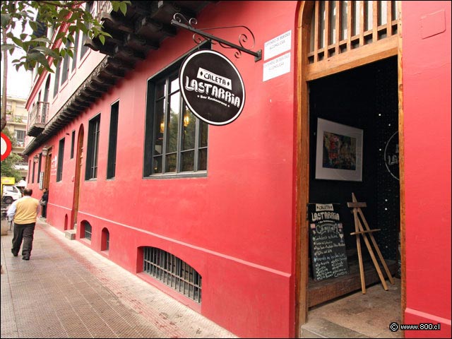 Fachada - Caleta Lastarria