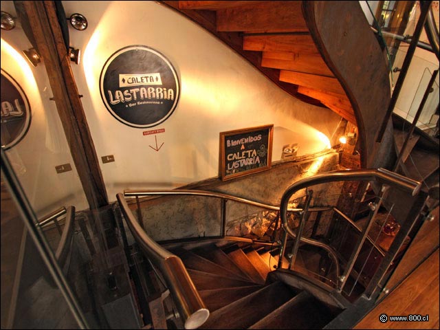 Entrada Principal - Caleta Lastarria