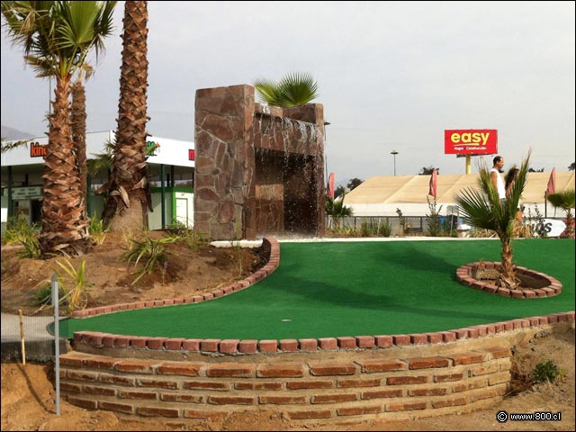 Vista de Cascada costado - KingGolf (Mall Paseo Quiln)