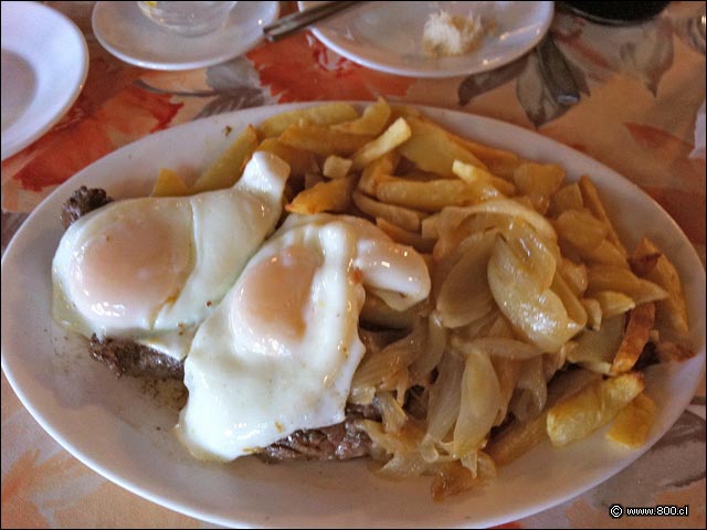 Lomo vetado a lo pobre - Restaurante Dario (Linderos)