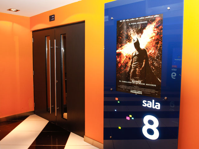  - Cineplanet (Costanera Center)