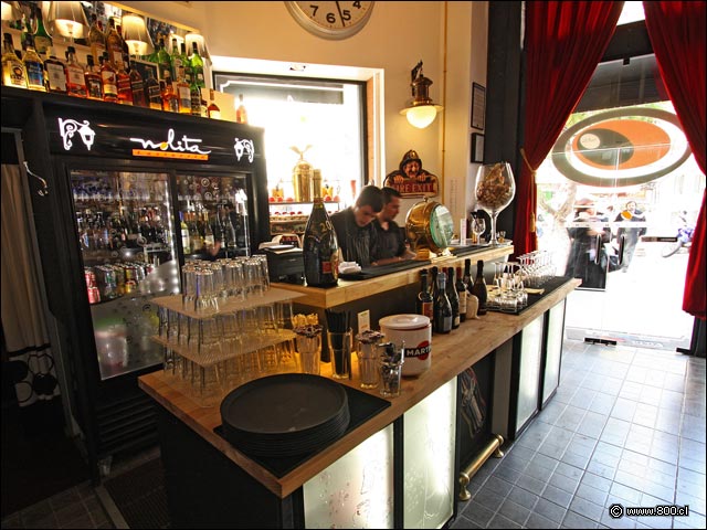 Detalle de la barra del Nolita