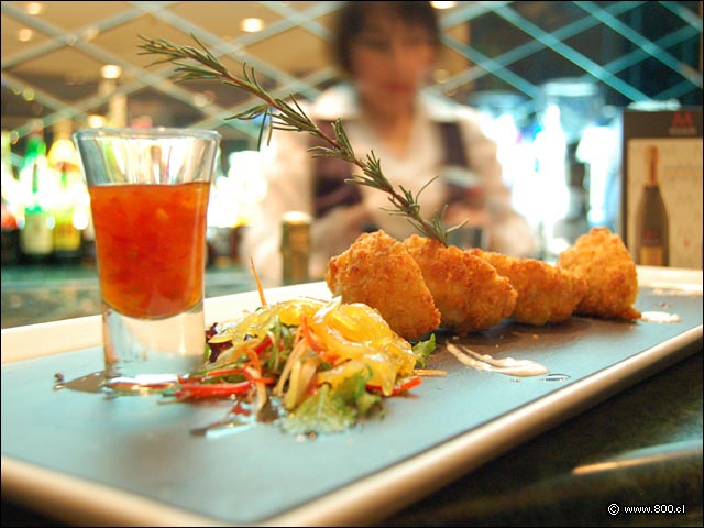 Croquetas de Camarn 1 - TwentyOne (San Cristobal Tower Santiago)