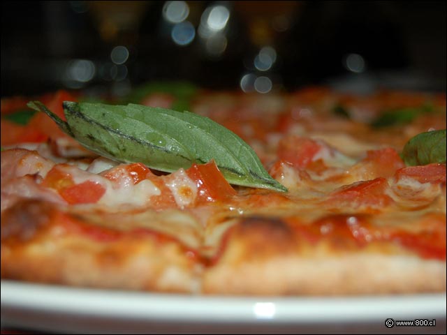 Detalle Albahaca fresca de La Pizza - Pez Toro