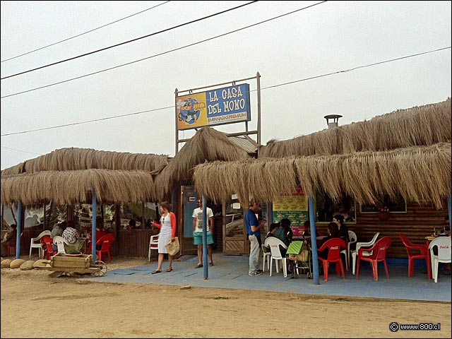 Fachada de La Casa del Mono