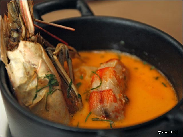 Caldo de Congrio y Langostino - Latin - Marriott (antes Latin Grill)