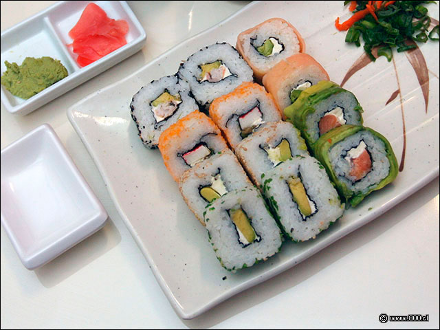 Rolls del Men� - Too Much (Serrano - Santiago Centro)