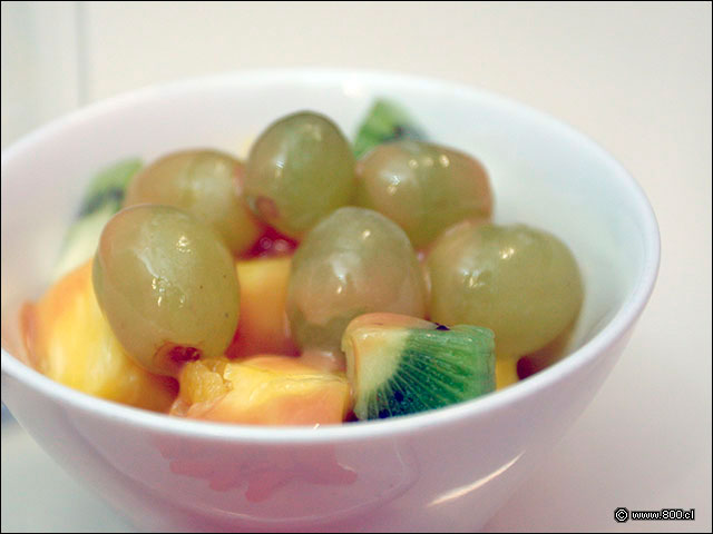 Fruta de postre - Too Much (Serrano - Santiago Centro)