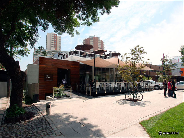 Vista general del nuevo restaurante La Mar Santiago - La Mar (Cebichera)