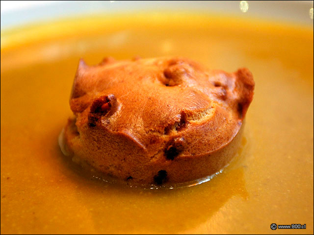 Crocante galleta en Crema de Zapallo - Brick (Radisson Plaza Santiago)