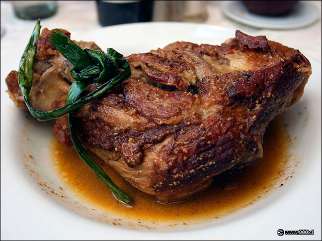 Pernil de cerdo asado al horno - Divertimento Chileno