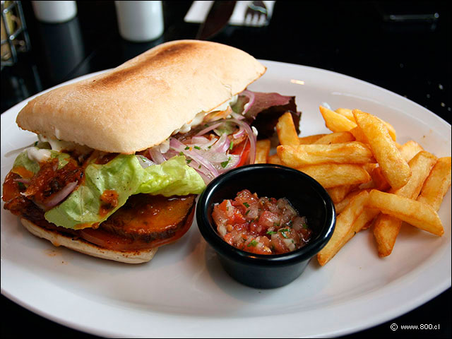 Mechada de la Abuelita - La Sangucher�a (Vitacura)